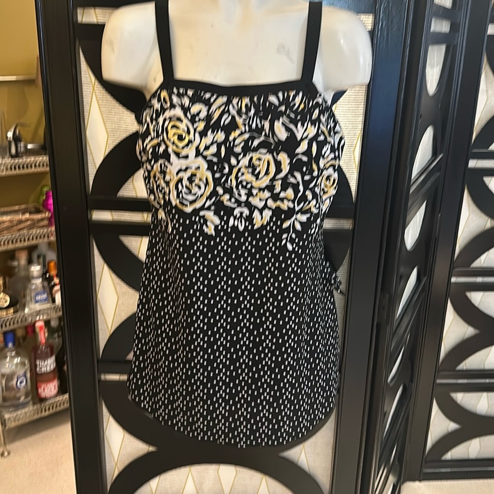 Maxine of Hollywood Floral Blouson Convertible Straps Bathing / Swim Suit Dress.